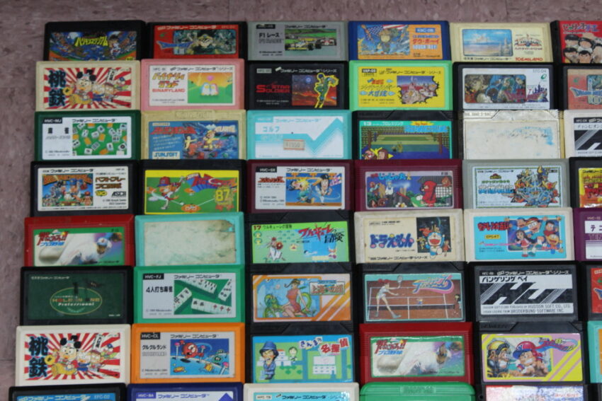 Wholesale Lot of 150 Nintendo Famicom Games FC (Untested)