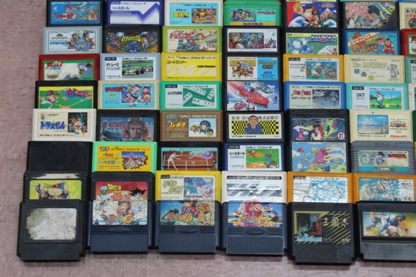 Wholesale Lot of 150 Nintendo Famicom Games FC (Untested)