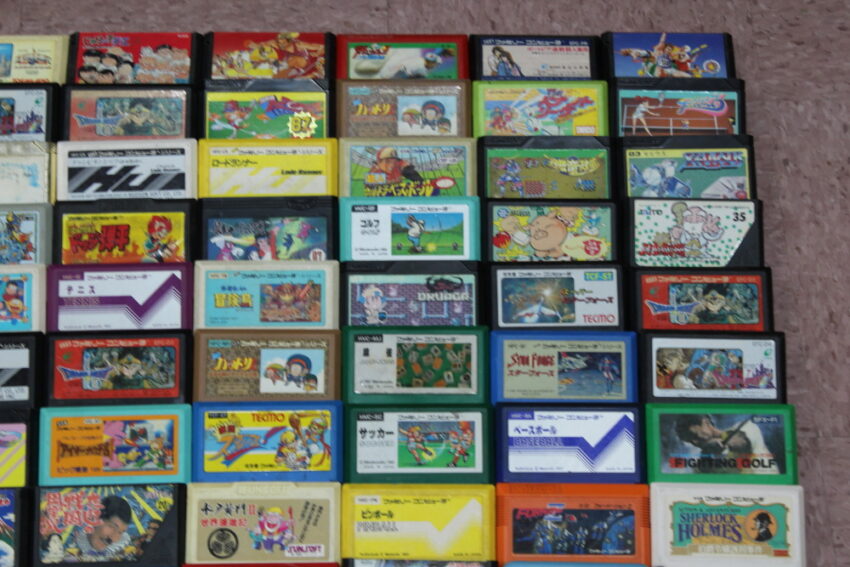Wholesale Lot of 150 Nintendo Famicom Games FC (Untested)