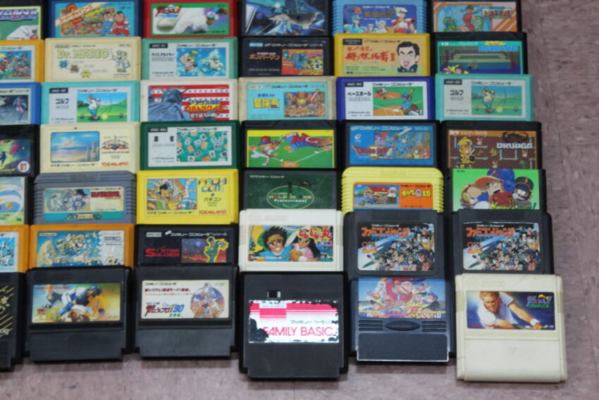 Wholesale Lot of 150 Nintendo Famicom Games FC (Untested)