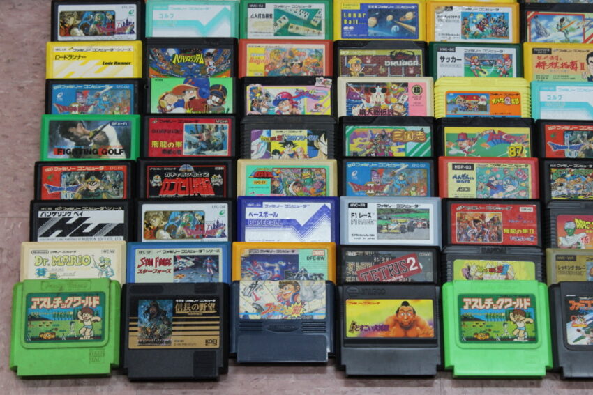 Wholesale Lot of 150 Nintendo Famicom Games FC (Untested)