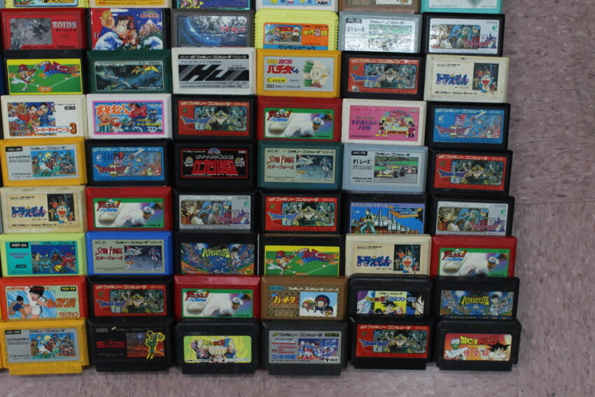 Wholesale Lot of 150 Nintendo Famicom Games FC (Untested)