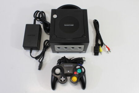Nintendo GameCube Jet Black Console & Controller AC Adapter AV Cable GC Play US Region Games (B)