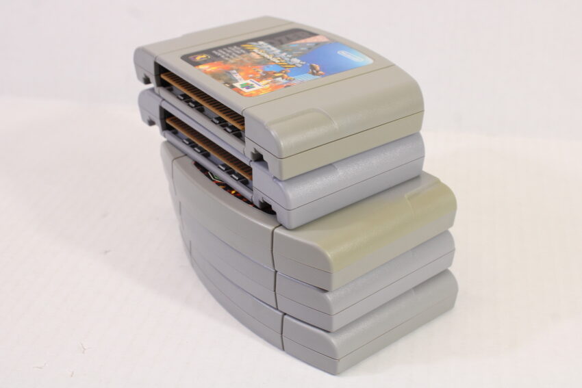 Lot of 5 Yoshi Story Blastdozer Shiren the Wanderer Custom Robo 1 & V2 (B) Nintendo 64 N64