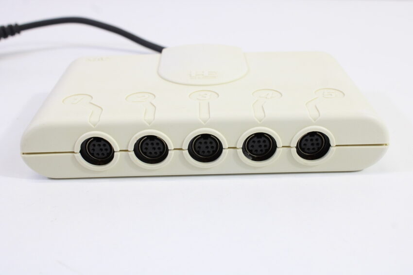Official NEC PC Engine PI-PD003 5-Way Multitap (B)