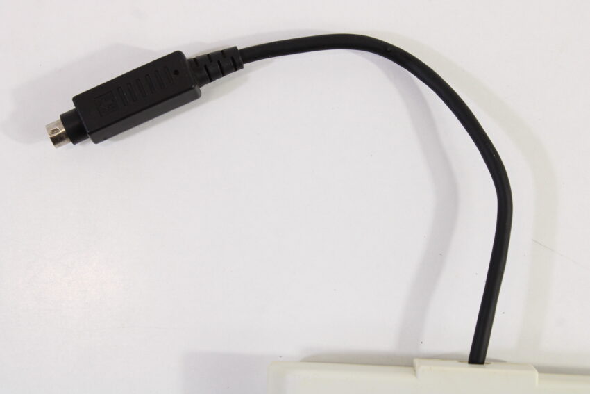 Official NEC PC Engine PI-PD003 5-Way Multitap Crack in Shell (C)
