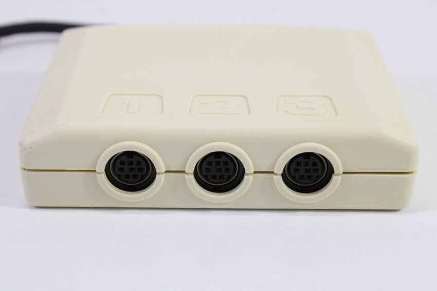 Official Hudson Soft PC Engine HC63-8 3-Way Multitap Cosmetic Wear (B)