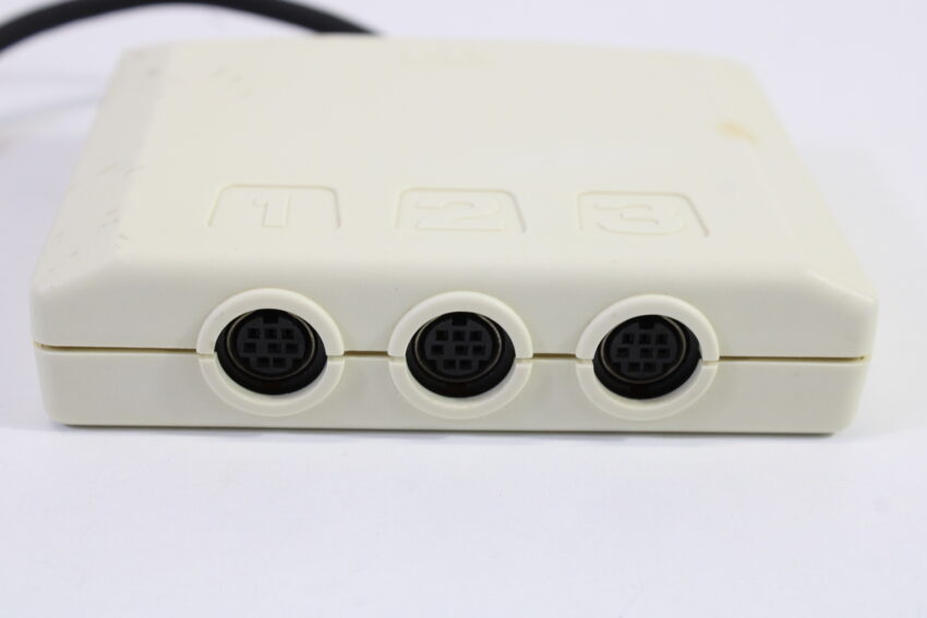 Official Hudson Soft PC Engine HC63-8 3-Way Multitap Cosmetic Wears (B)