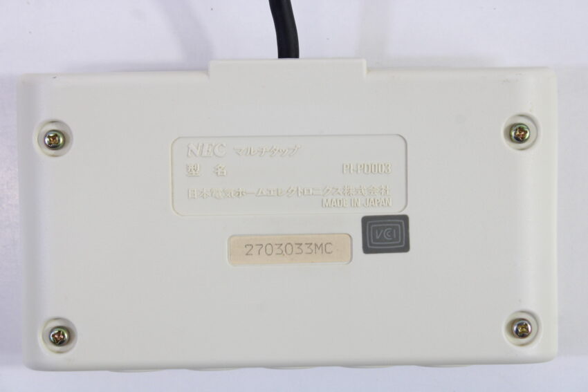 Official NEC PC Engine PI-PD003 5-Way Multitap Crack in Shell (C)