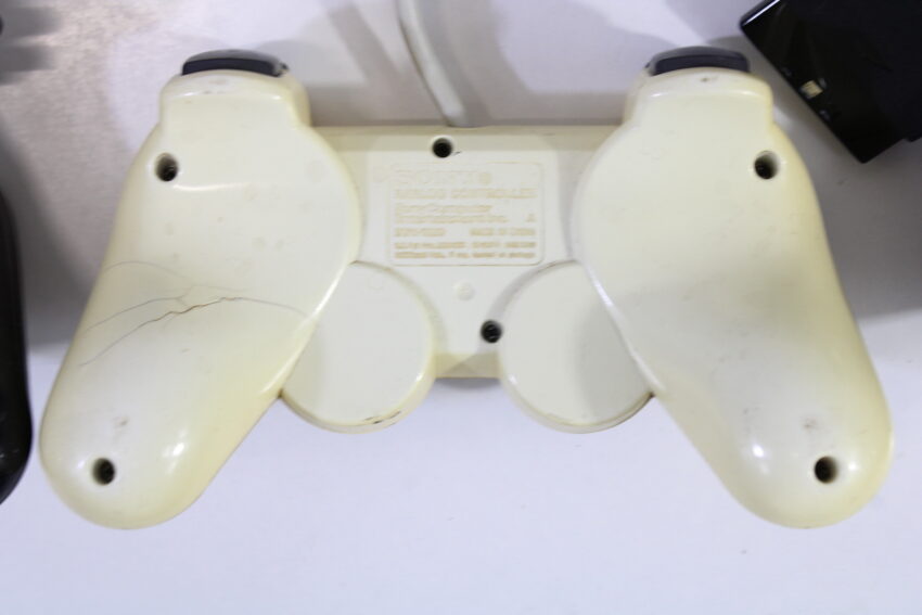 Wholesale Lot of 6 Official PlayStation 2 Dualshock 2 Controllers OEM PS PS2 (Uncleaned & Not Working Properly)