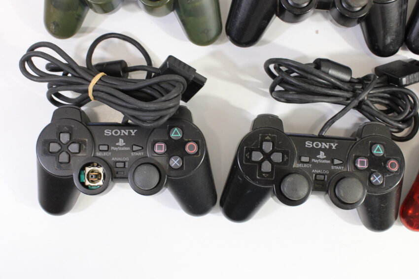 Wholesale Lot of 6 Official PlayStation 2 Dualshock 2 Controllers OEM PS PS2 (Uncleaned & Not Working Properly)
