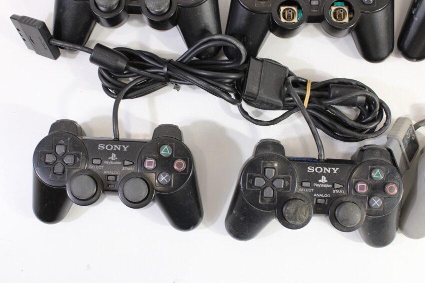 Wholesale Lot of 6 Official PlayStation 2 Dualshock 2 Controllers OEM PS PS2 (Uncleaned & Not Working Properly)