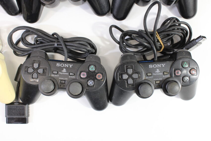 Wholesale Lot of 6 Official PlayStation 2 Dualshock 2 Controllers OEM PS PS2 (Uncleaned & Not Working Properly)