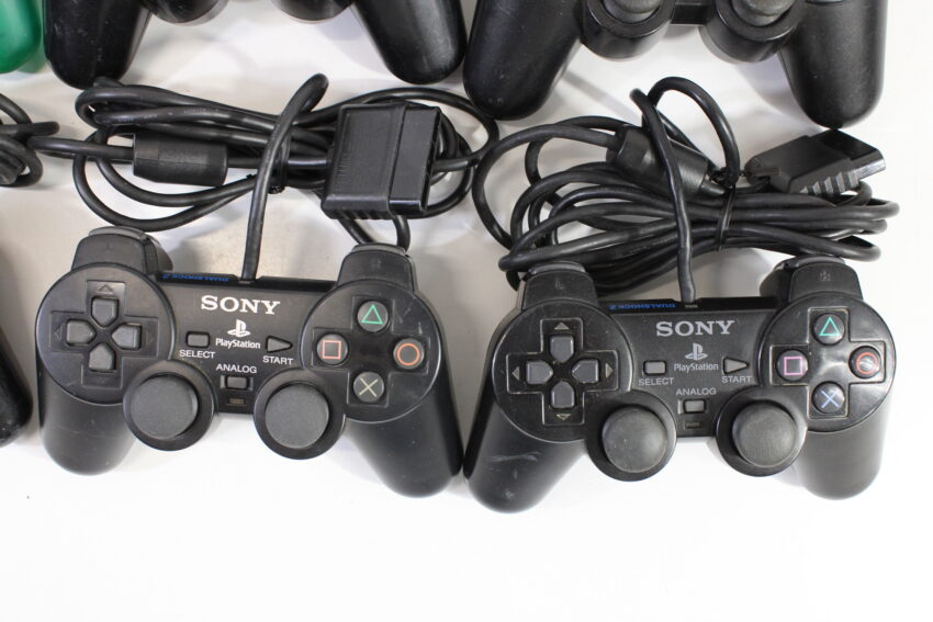 Wholesale Lot of 6 Official PlayStation 2 Dualshock 2 Controllers OEM PS PS2 (Uncleaned & Not Working Properly)