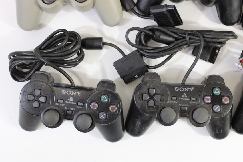 Wholesale Lot of 6 Official PlayStation 2 Dualshock 2 Controllers OEM PS PS2 (Uncleaned & Not Working Properly)