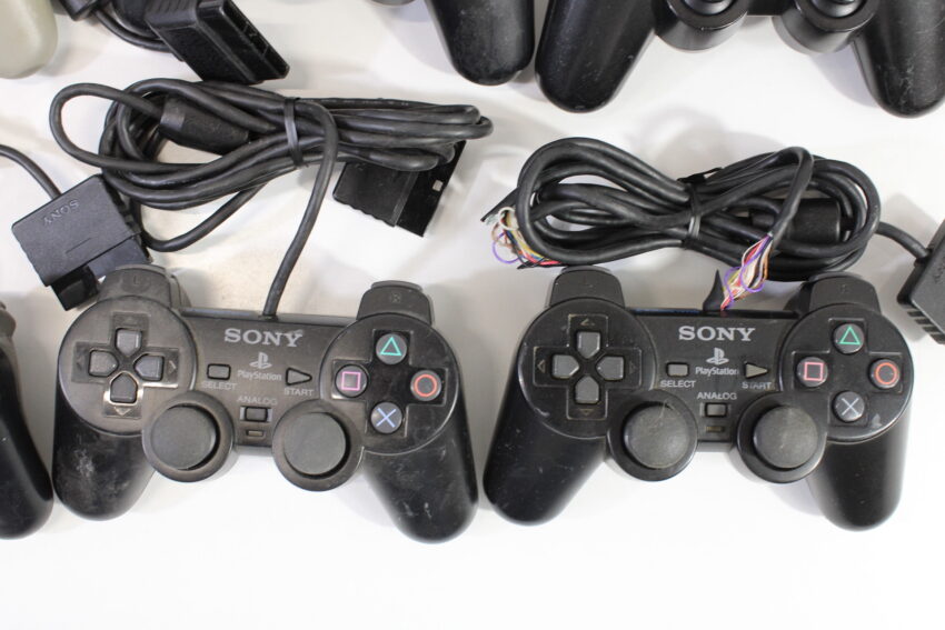 Wholesale Lot of 6 Official PlayStation 2 Dualshock 2 Controllers OEM PS PS2 (Uncleaned & Not Working Properly)