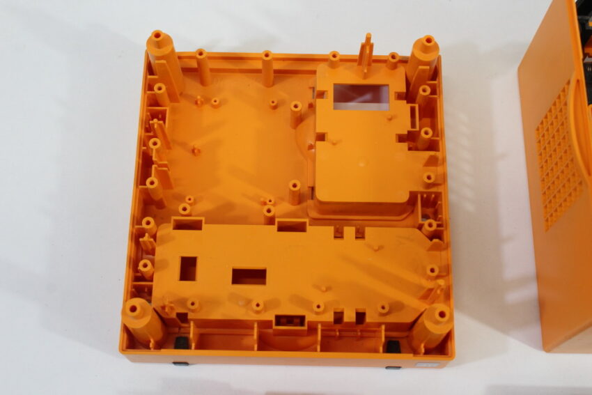 Nintendo GameCube OEM Replacement Shell Only Spice Orange DOL-001 (For Parts or Repair) Nintendo GameCube GC