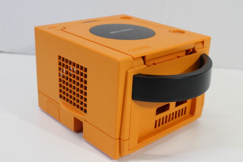 Nintendo GameCube OEM Replacement Shell Only Spice Orange DOL-001 (For Parts or Repair) Nintendo GameCube GC