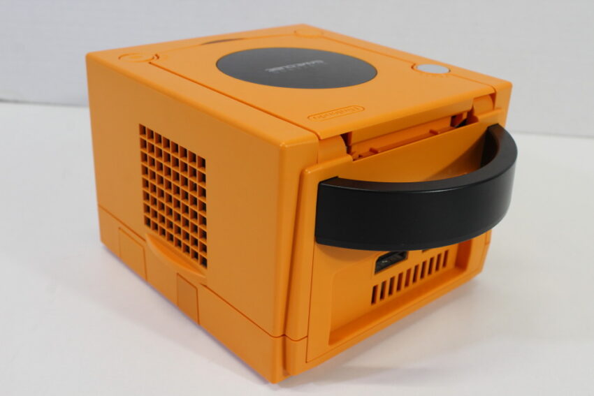 Nintendo GameCube Spice Orange Console & Controller AC Adapter AV Cable GC Play US Region Games (B)
