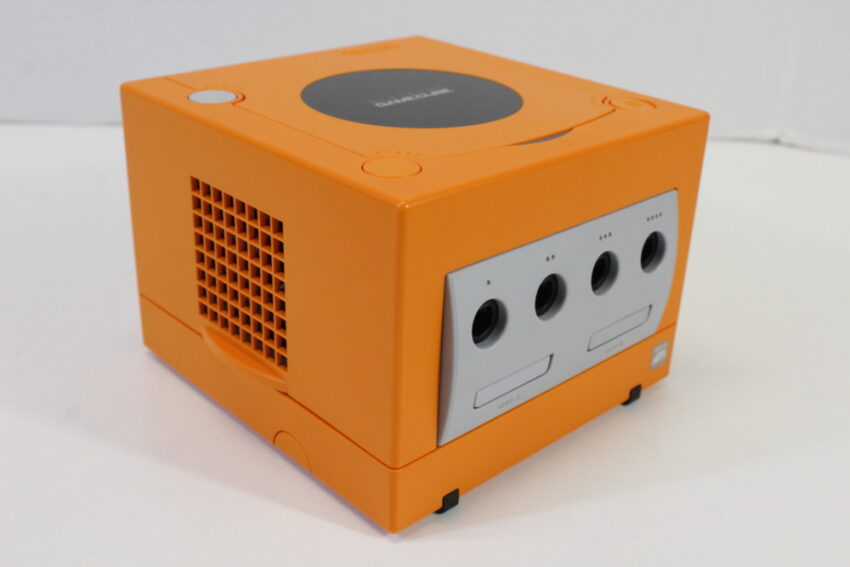 Nintendo GameCube Spice Orange DOL-101 Console & Controller AC Adapter AV Cable GC Play US Region Games (B)