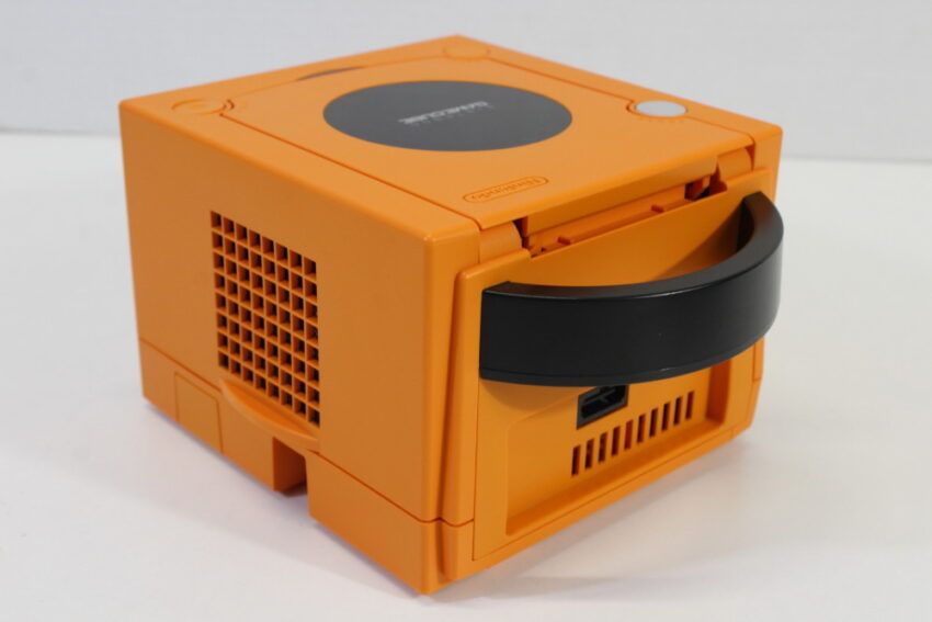 Nintendo GameCube Spice Orange DOL-101 Console & Controller AC Adapter AV Cable GC Play US Region Games (B)