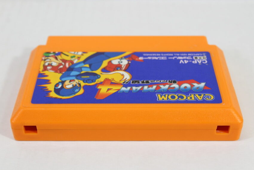 Rockman 4 / Mega Man (B) Nintendo Famicom FC