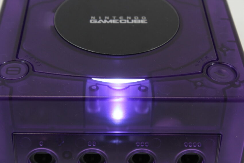 Nintendo GameCube Console & AC Adapter AV Cable Clear Translucent Purple DOL-001 GC Play US Region Games White LED (A)