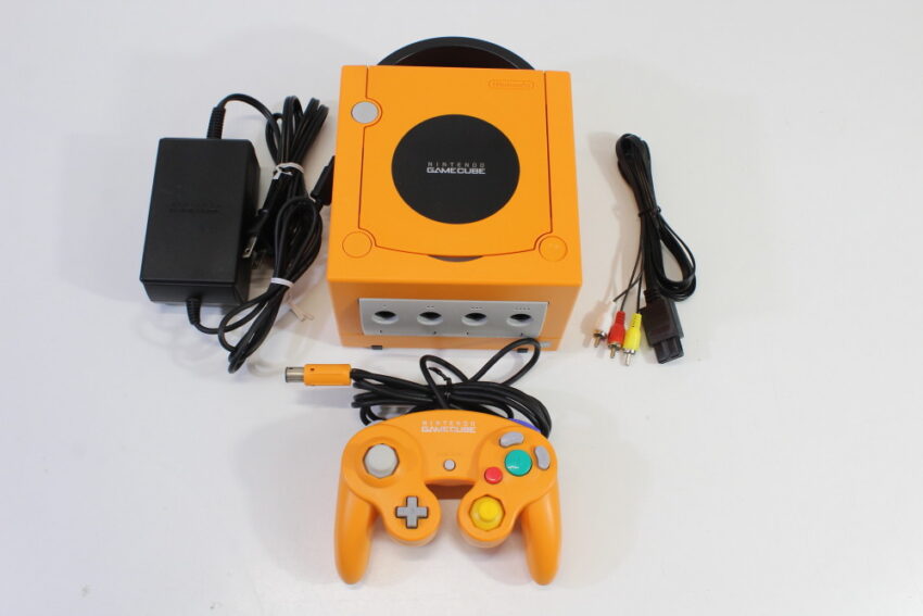 Nintendo GameCube Spice Orange DOL-101 Console & Controller AC Adapter AV Cable GC Play US Region Games (B)