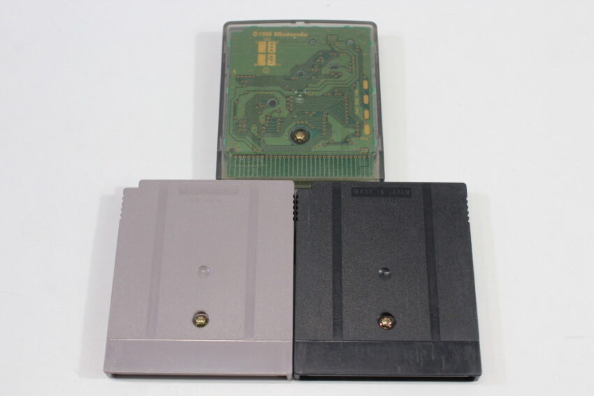 Lot of 3 Yu-Gi-Oh Duel Monsters 1 2 3 I II III Gameboy & Color GBC (B)