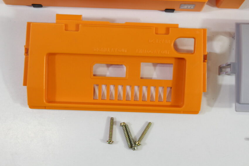 Nintendo GameCube OEM Replacement Shell Only Spice Orange DOL-001 (For Parts or Repair) Nintendo GameCube GC