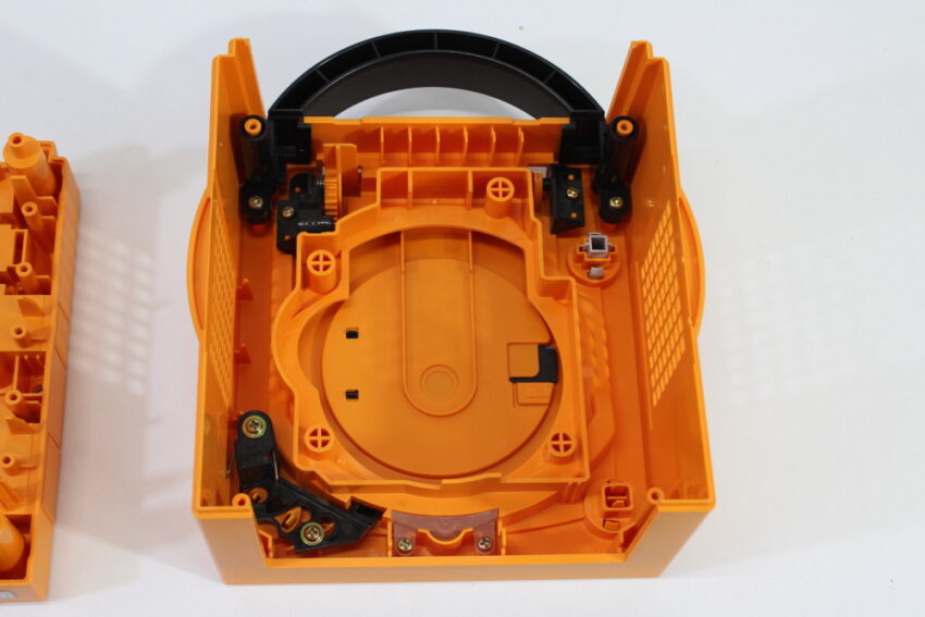 Nintendo GameCube OEM Replacement Shell Only Spice Orange DOL-001 (For Parts or Repair) Nintendo GameCube GC