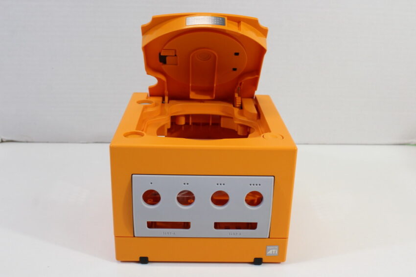 Nintendo GameCube OEM Replacement Shell Only Spice Orange DOL-001 (For Parts or Repair) Nintendo GameCube GC