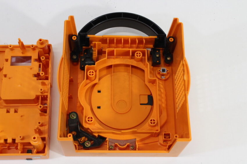 Nintendo GameCube OEM Replacement Shell Only Spice Orange DOL-001 (For Parts or Repair) Nintendo GameCube GC