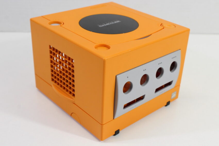 Nintendo GameCube OEM Replacement Shell Only Spice Orange DOL-001 (For Parts or Repair) Nintendo GameCube GC
