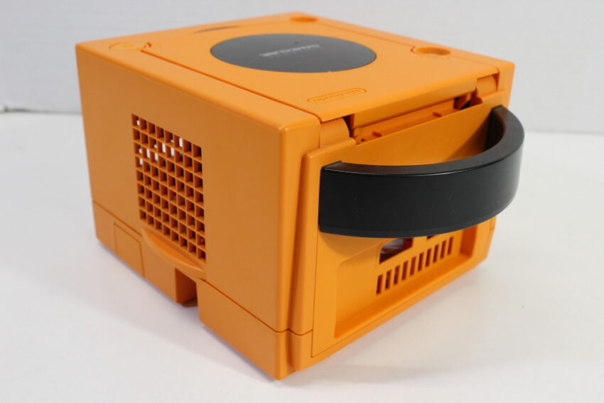 Nintendo GameCube OEM Replacement Shell Only Spice Orange DOL-001 (For Parts or Repair) Nintendo GameCube GC