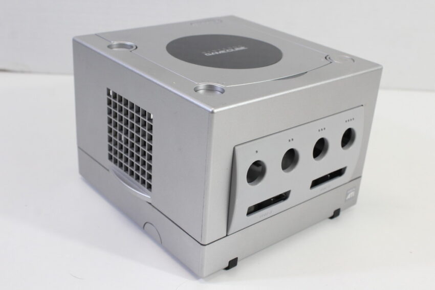 Nintendo GameCube OEM Replacement Shell Only Platinum Silver DOL-101 (For Parts or Repair) Nintendo GameCube GC