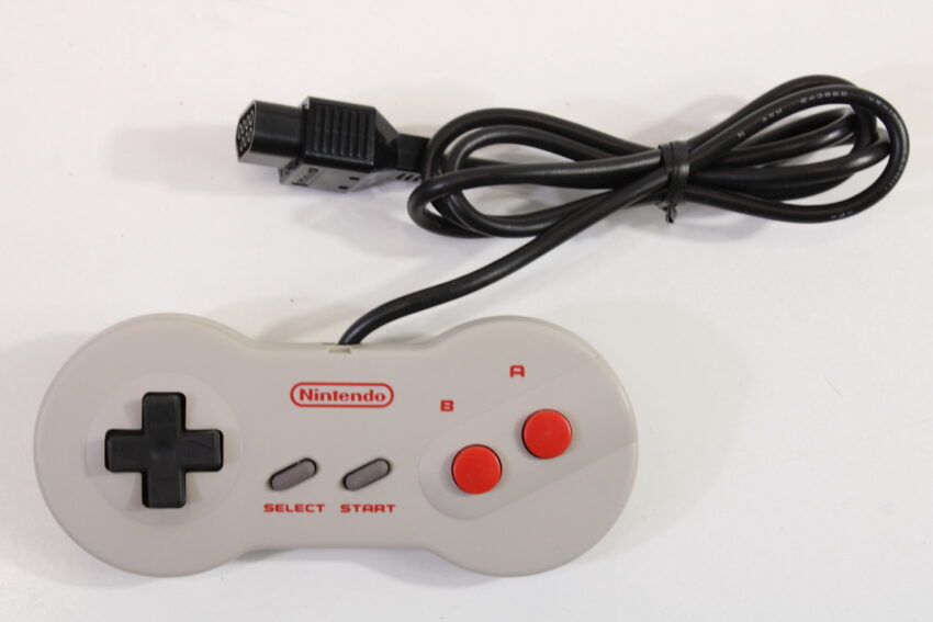 AV Famicom Console "New Famicom" Controller x1 Super Mario Bros 1 3 Dr. Mario AC Adapter AV Cable & NES Pin Converter (B) Nintendo Famicom FC