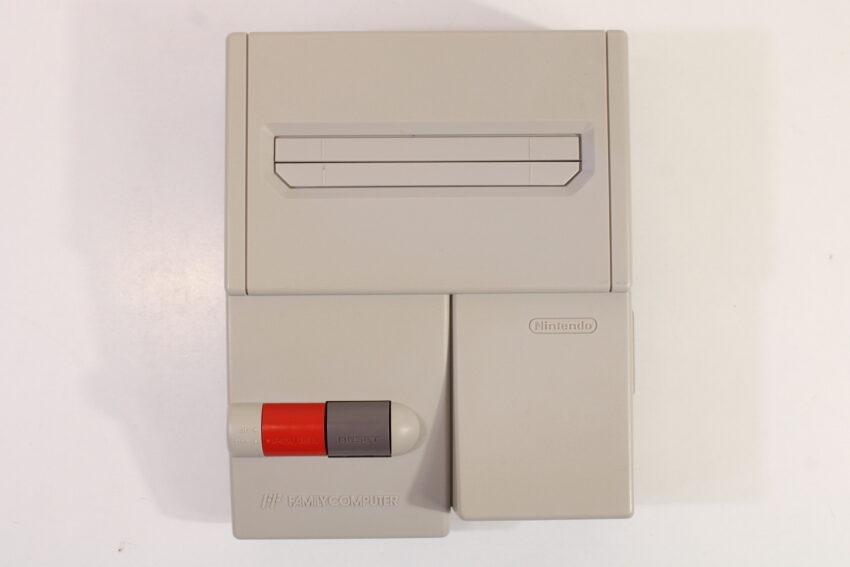 AV Famicom Console "New Famicom" Controller x1 Super Mario Bros 1 Excitebike Clu Clu Land AC Adapter AV Cable & NES Pin Converter (B) Nintendo Famicom FC