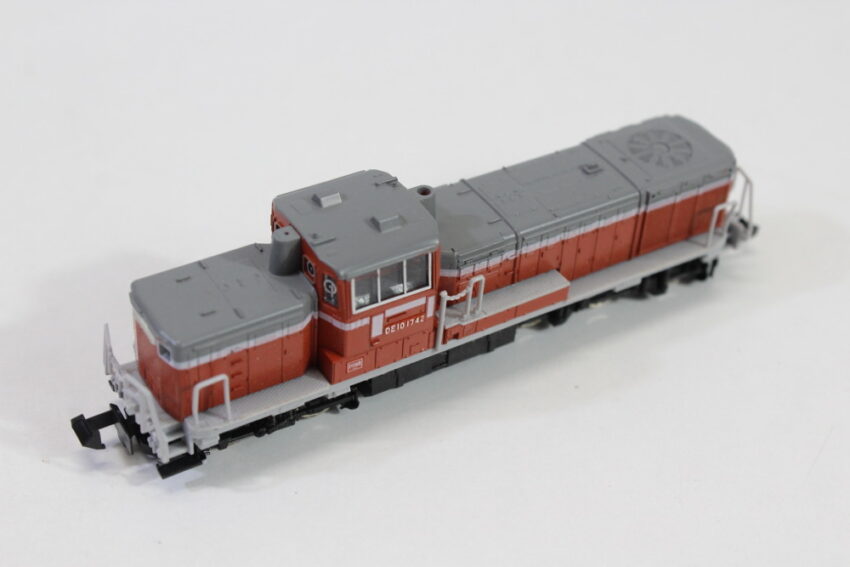 Tomix 2208 J.R. Diesel Locomotive Type DE10 (B) Tomix Tomy Model Railroad System N-Scale