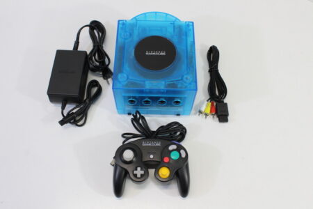 Nintendo GameCube Ice Sky Clear Blue Console DOL-001 & Black Controller AV Cable AC Adapter GC Play US Region Games White LED (A)
