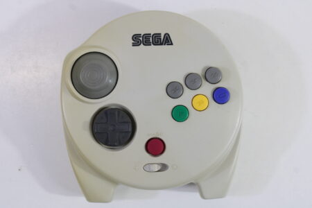 Official 3D Multi Pad Controller HSS-0137 White No Cord Discolored (C) Sega Saturn SS