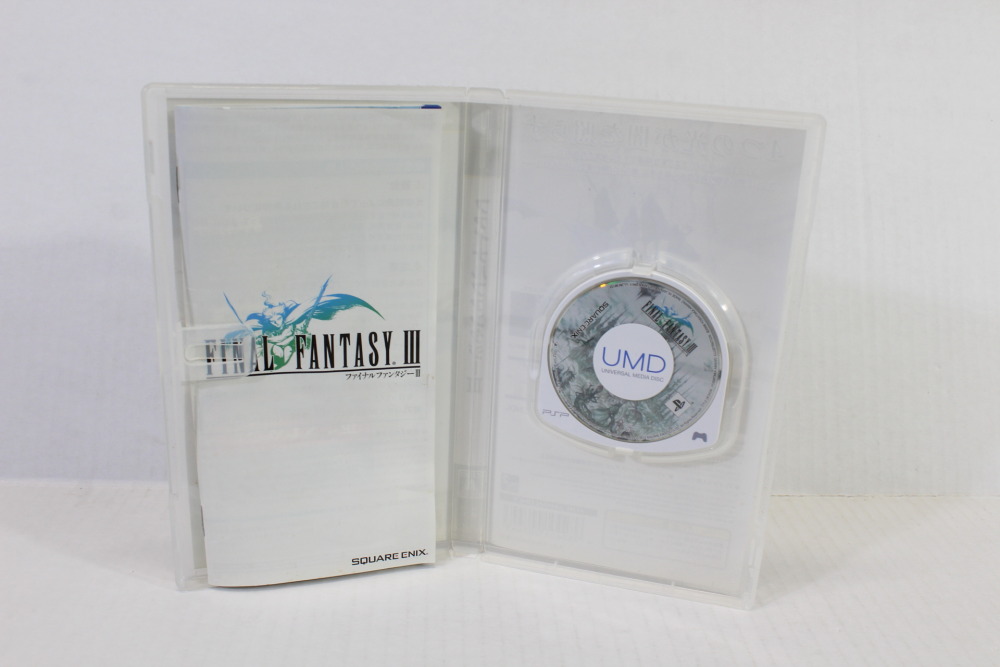 Final Fantasy III 3 CIB (B) SONY PlayStation Portable PSP