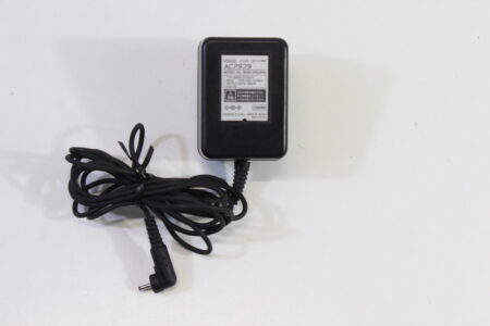 Nintendo GameBoy Pocket / Color AC Adapter MGB-005 OEM (B) Nintendo Gameboy Pocket Color GB GBP GBC