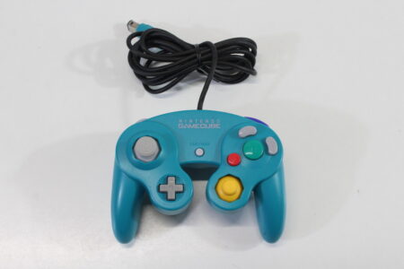 Official Nintendo Gamecube Controller Emerald Blue Teal T3 OEM Cosmetic Wears GC (C)