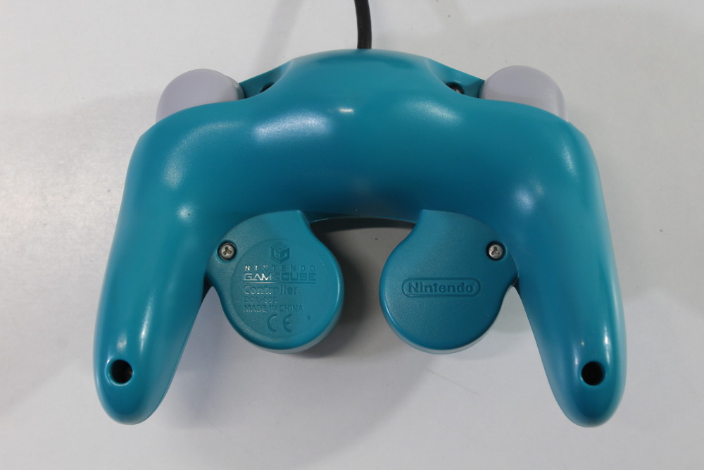 Official Nintendo Gamecube Controller Emerald Blue Teal T3 OEM Cosmetic Wears GC (C)