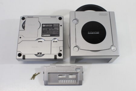 Nintendo GameCube OEM Replacement Shell Only Platinum Silver DOL-001 (For Parts or Repair) Nintendo GameCube GC