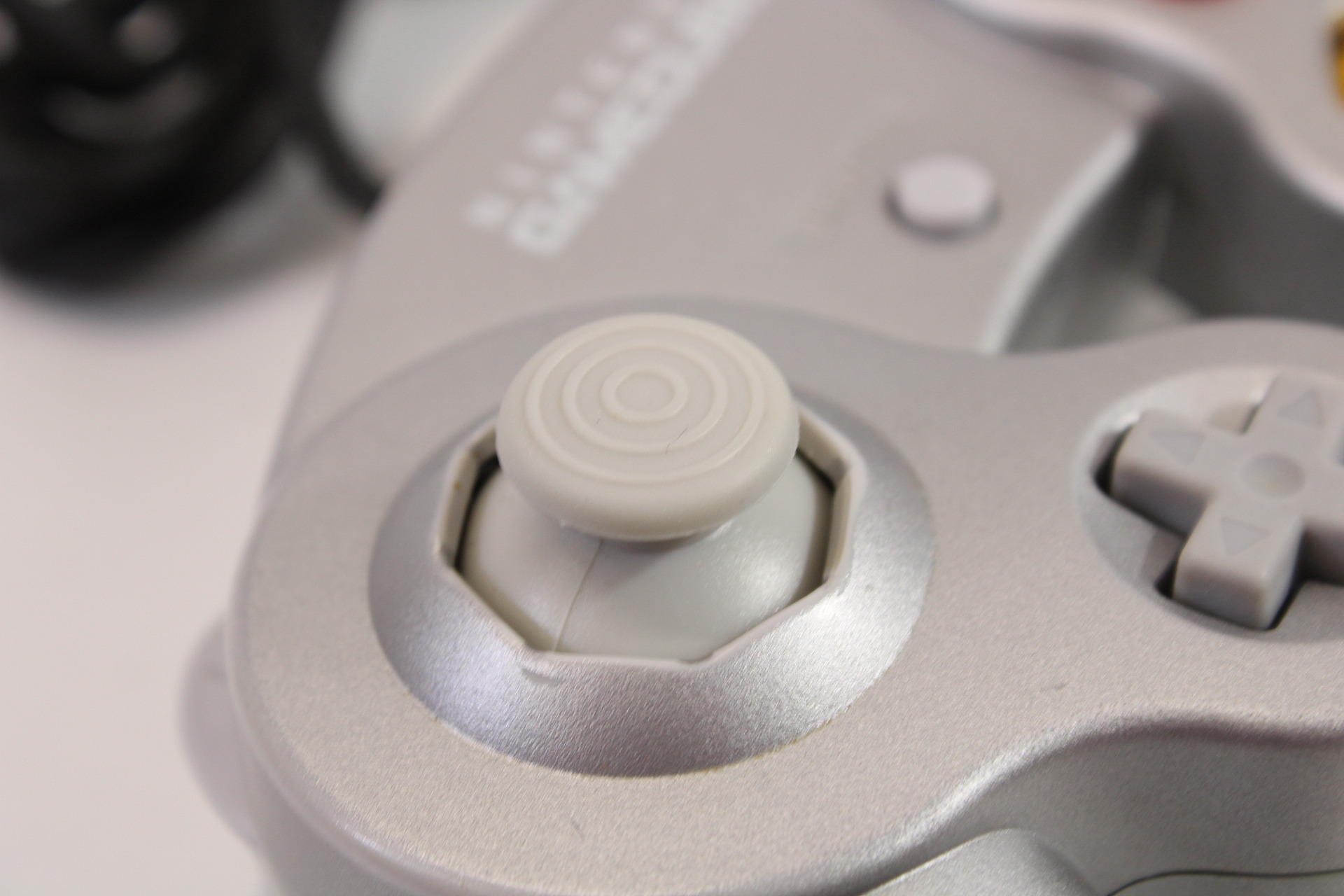Official Nintendo Gamecube Controller Platinum Silver Cosmetic Wears GC (B) Nintendo GameCube GC