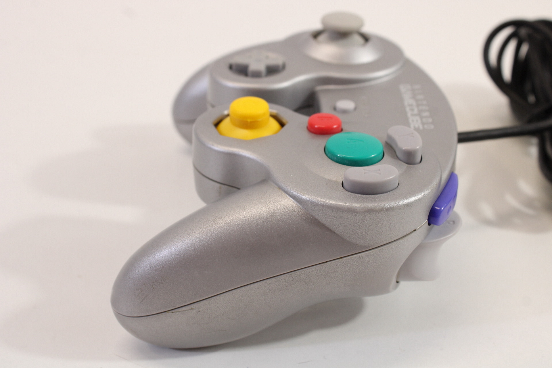 Official Nintendo Gamecube T3 Controller Platinum Silver Cosmetic Wears GC (B) Nintendo GameCube GC