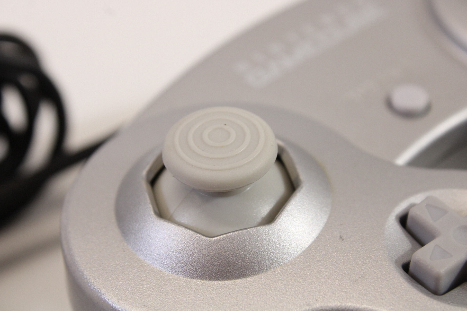 Official Nintendo Gamecube T3 Controller Platinum Silver Cosmetic Wears GC (B) Nintendo GameCube GC
