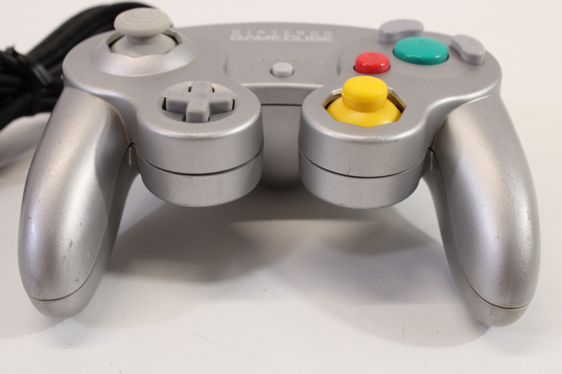 Official Nintendo Gamecube T3 Controller Platinum Silver Cosmetic Wears GC (B) Nintendo GameCube GC
